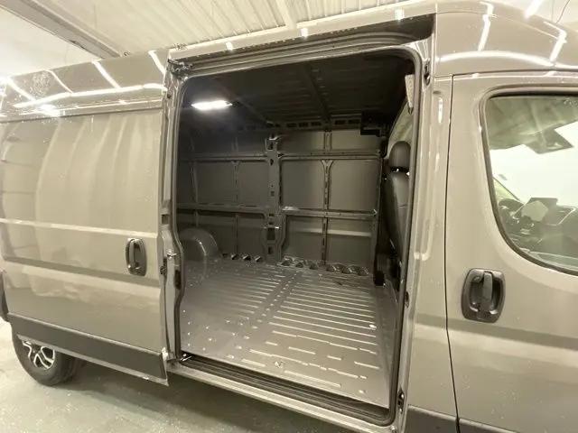 2026 Ram ProMaster Cargo Van SLT High Roof 159 WB