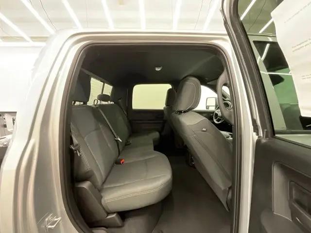 2026 Ram 2500 Black Express Crew Cab 4x4 64 Box