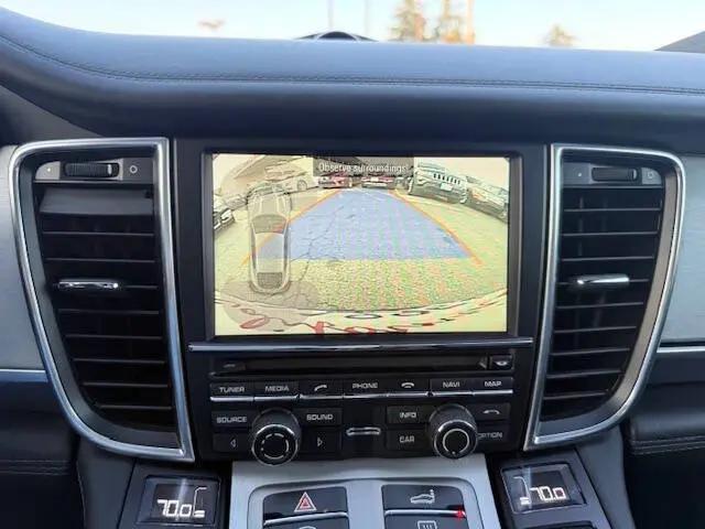 2014 Porsche Panamera 4