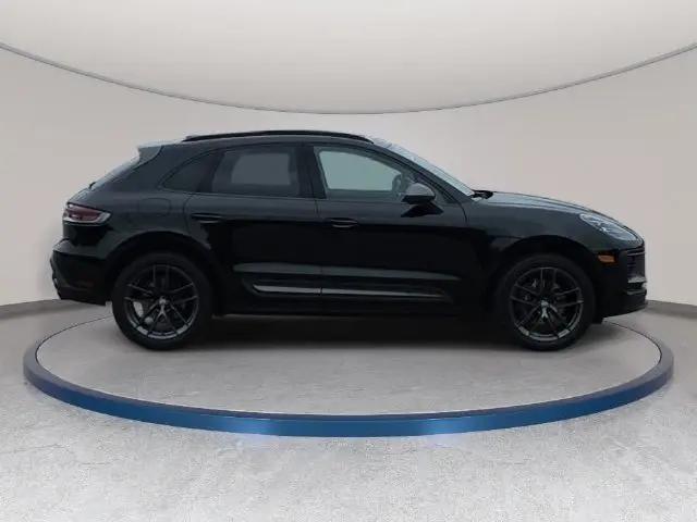 2023 Porsche Macan T