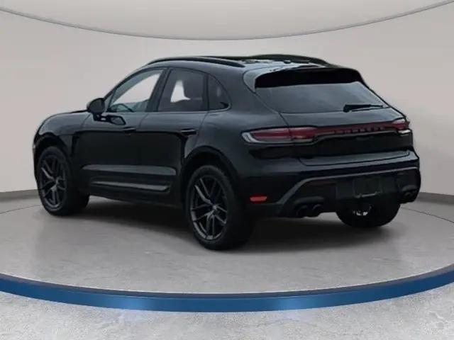 2023 Porsche Macan T