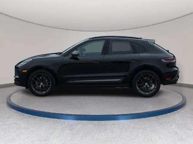 2023 Porsche Macan T