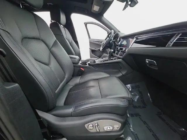 2023 Porsche Macan T