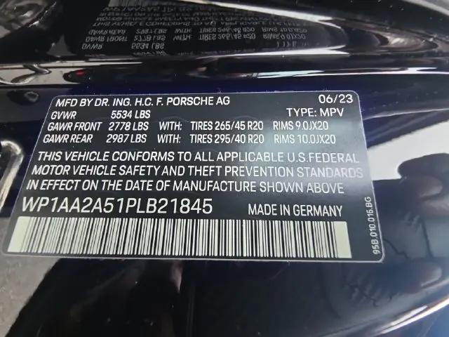 2023 Porsche Macan T