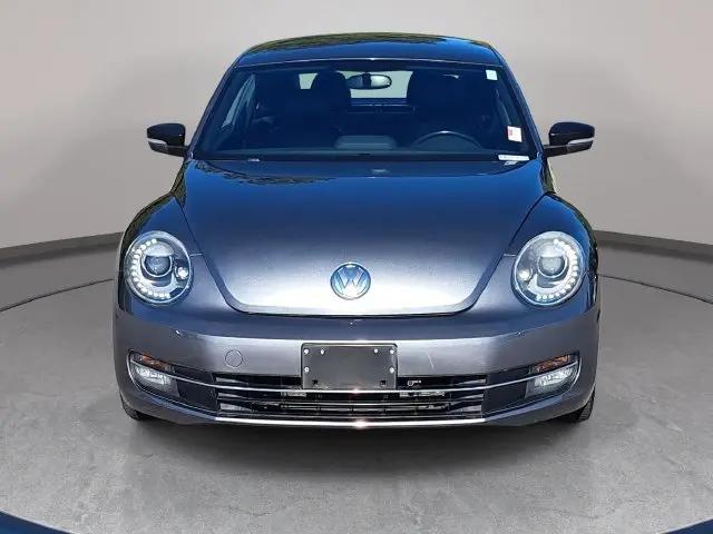 2012 Volkswagen Beetle 2.0T Turbo