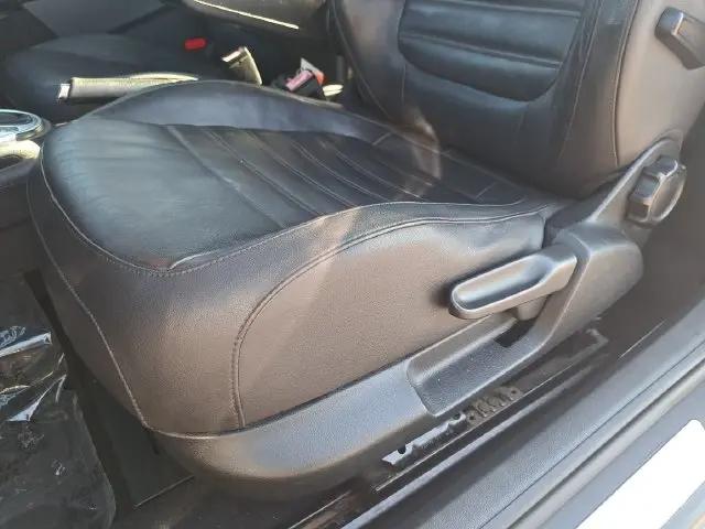 2012 Volkswagen Beetle 2.0T Turbo