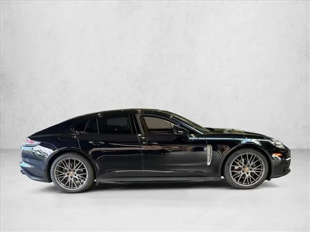 2023 Porsche Panamera 4 Platinum Edition
