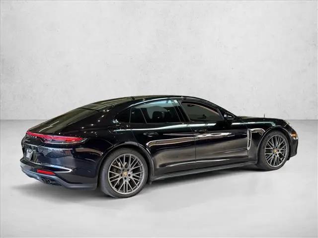2023 Porsche Panamera 4 Platinum Edition