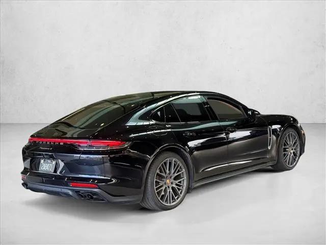 2023 Porsche Panamera 4 Platinum Edition