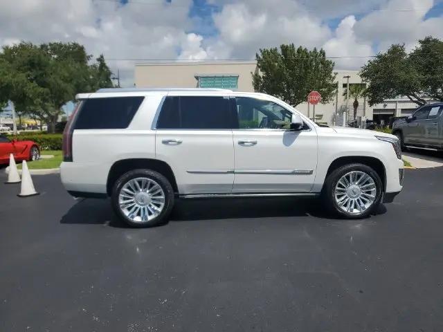 2020 Cadillac Escalade 4WD Platinum