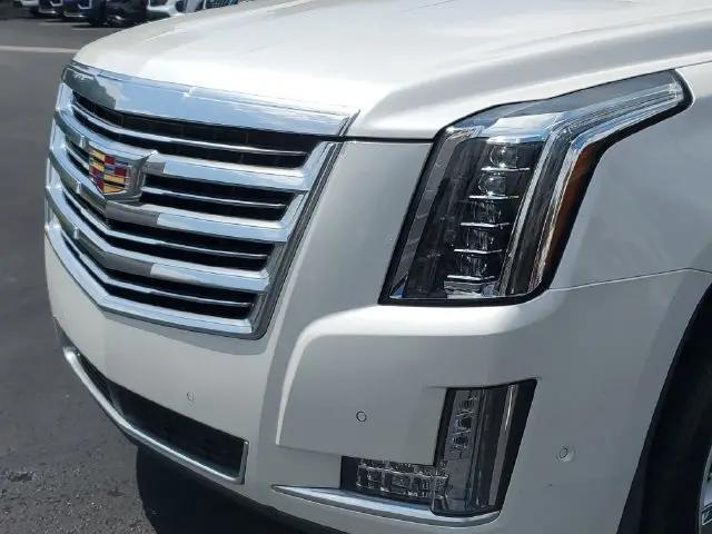 2020 Cadillac Escalade 4WD Platinum