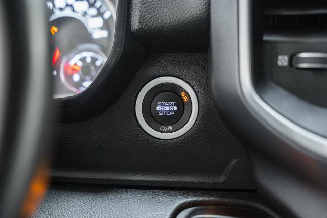2020 Ram 1500 Big Horn Crew Cab 4x4 57 Box