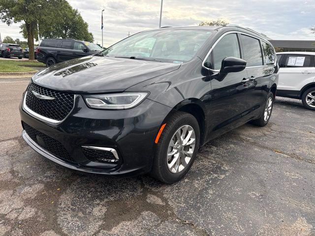 2021 Chrysler Pacifica Touring L AWD for sale in Saline, MI