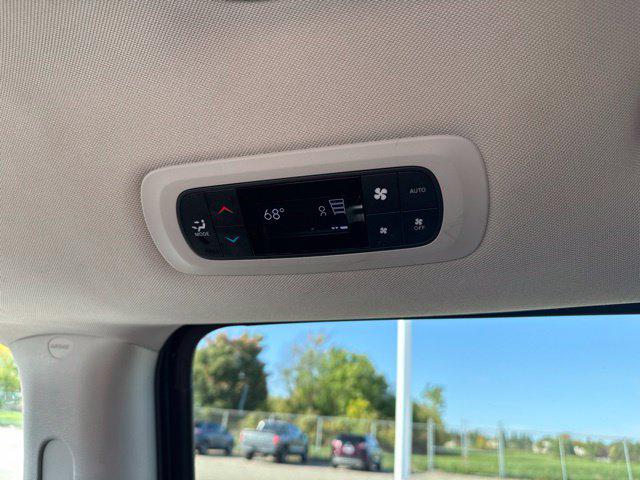 2021 Chrysler Pacifica Touring L AWD