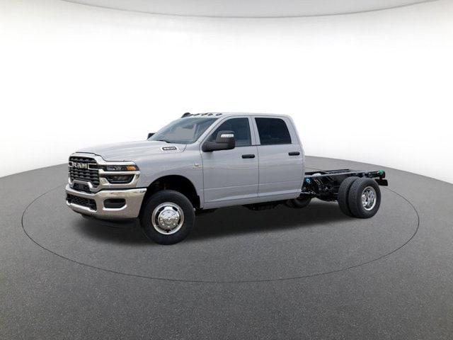 2026 RAM Ram 3500 Chassis Cab RAM 3500 TRADESMAN CREW CAB CHASSIS 4X4 60 CA 2026 RAM Ram 3500 Chassis Cab RAM 3500 TRADESMAN CREW CAB CHASSIS 4X4 60 CA