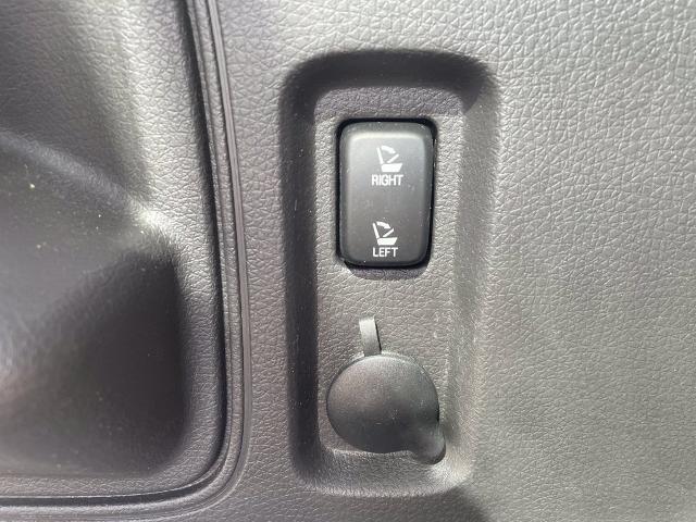 2013 Lincoln MKX Base