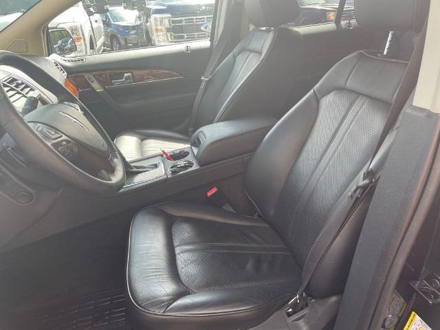2013 Lincoln MKX Base