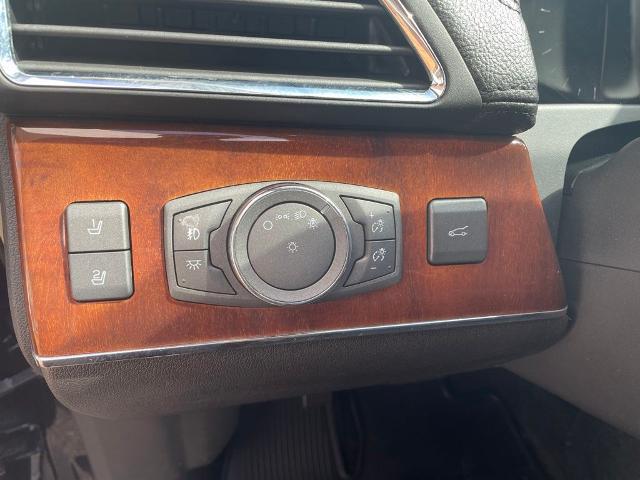 2013 Lincoln MKX Base