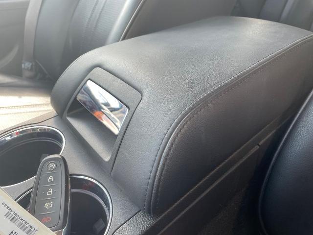 2013 Lincoln MKX Base