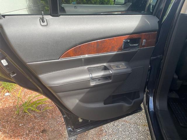 2013 Lincoln MKX Base