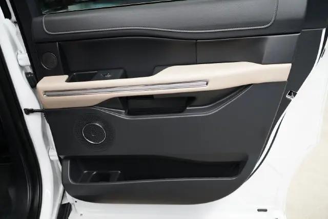 2024 Ford Expedition Limited MAX