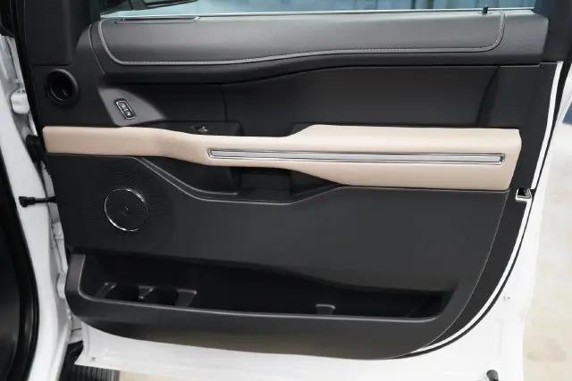 2024 Ford Expedition Limited MAX