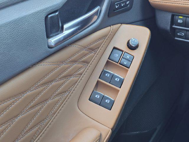 2021 Toyota Avalon Hybrid Limited