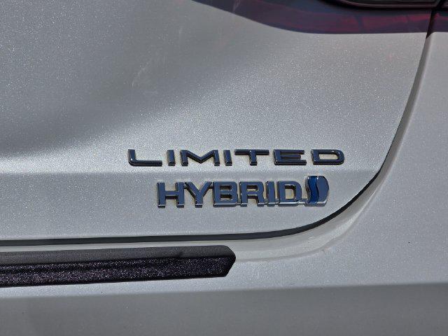 2021 Toyota Avalon Hybrid Limited