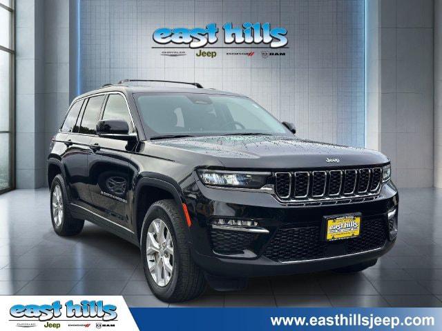 2023 Jeep Grand Cherokee Limited 4x4 for sale in Greenvale, NY