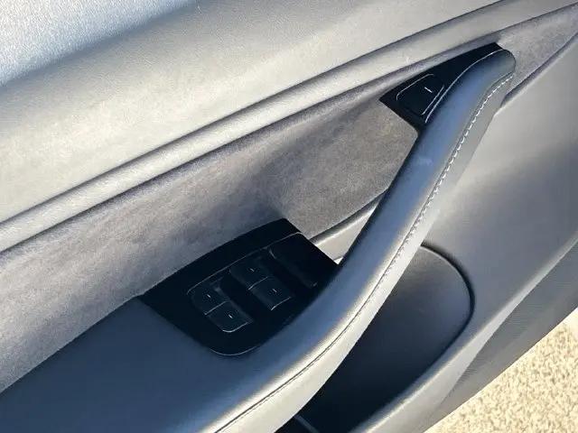 2019 Tesla Model 3 Performance