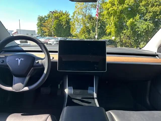 2019 Tesla Model 3 Performance