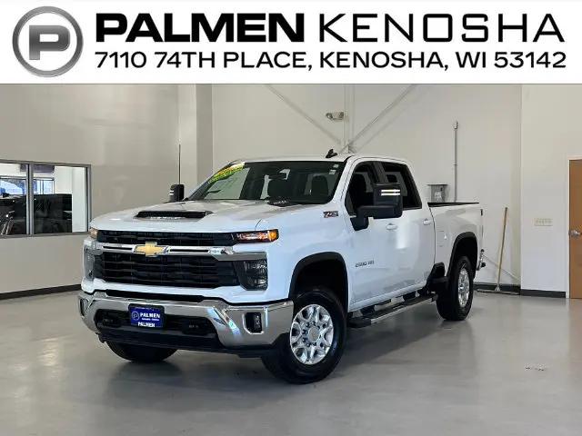 2025 Chevrolet Silverado 2500HD 4WD Crew Cab Standard Bed LT for sale in Kenosha, WI