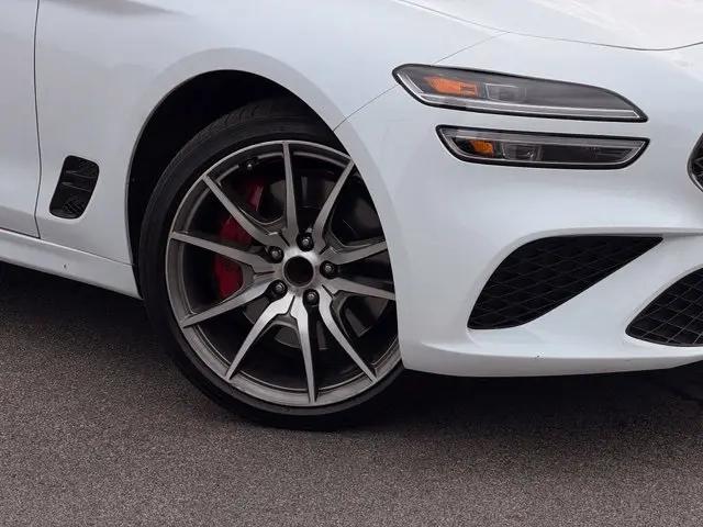 2025 Genesis G70 2.5T RWD