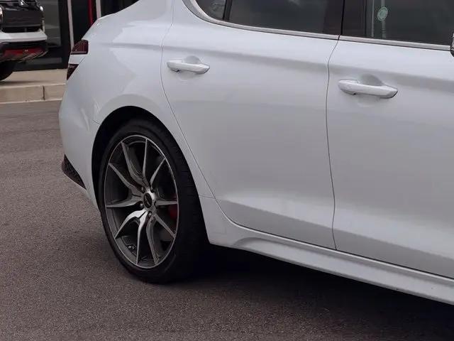 2025 Genesis G70 2.5T RWD