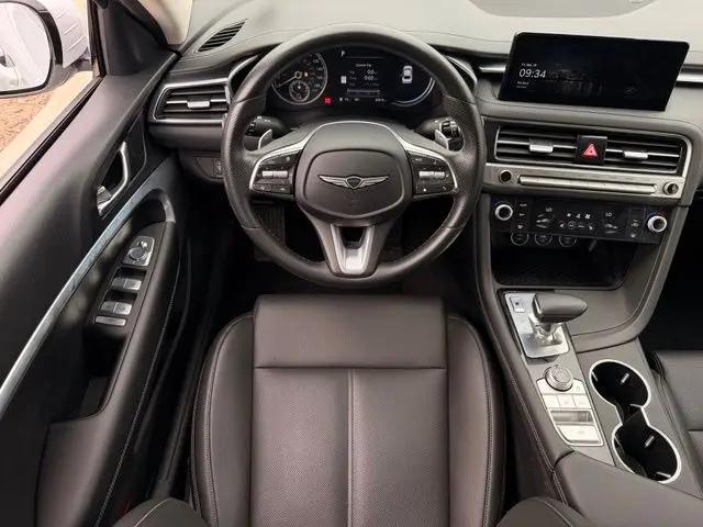 2025 Genesis G70 2.5T RWD