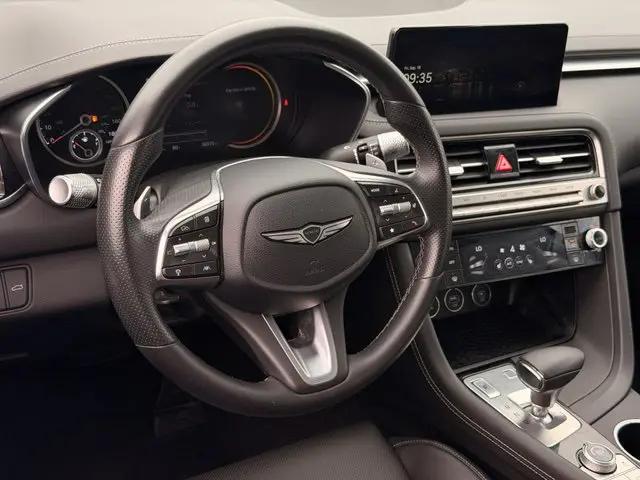 2025 Genesis G70 2.5T RWD