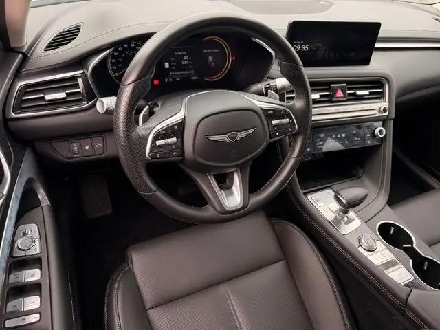 2025 Genesis G70 2.5T RWD
