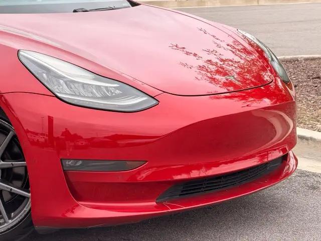 2018 Tesla Model 3 Performance