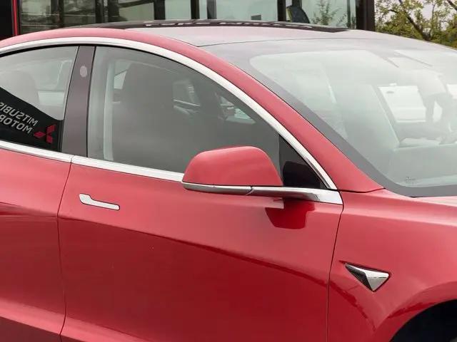 2018 Tesla Model 3 Performance
