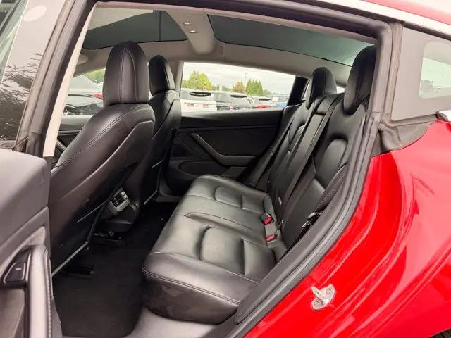 2018 Tesla Model 3 Performance
