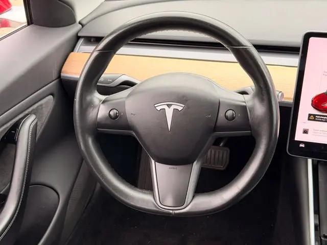2018 Tesla Model 3 Performance
