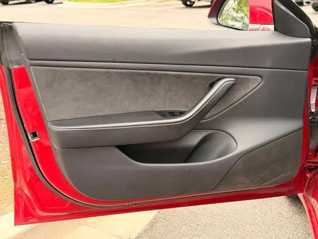 2018 Tesla Model 3 Performance
