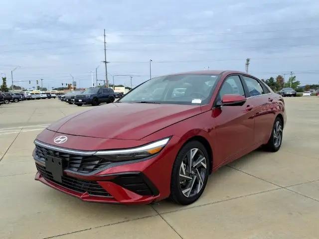 2024 Hyundai Elantra Limited for sale in Springfield, IL