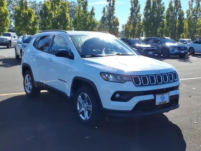 2024 Jeep Compass Latitude 4x4 for sale in Springfield, IL