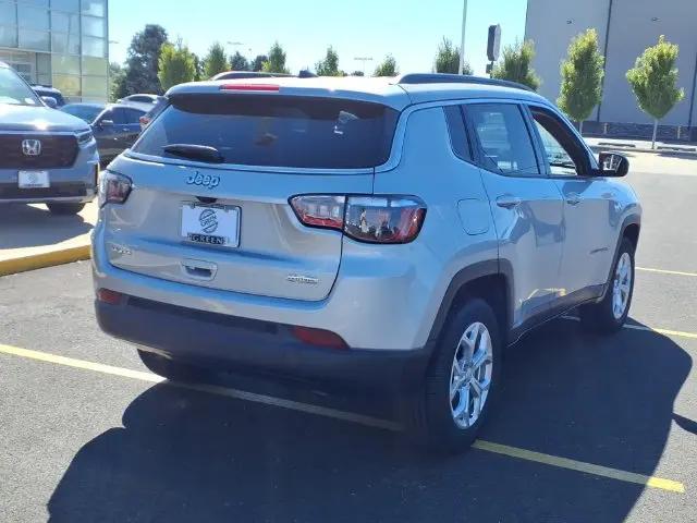 2024 Jeep Compass Latitude 4x4
