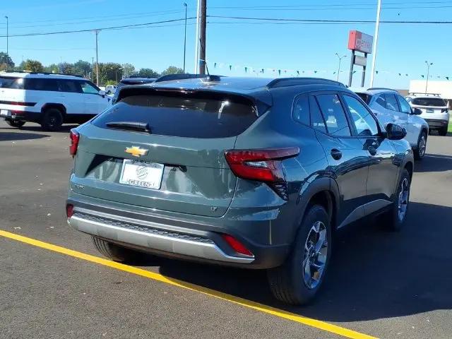 2025 Chevrolet Trax FWD LT