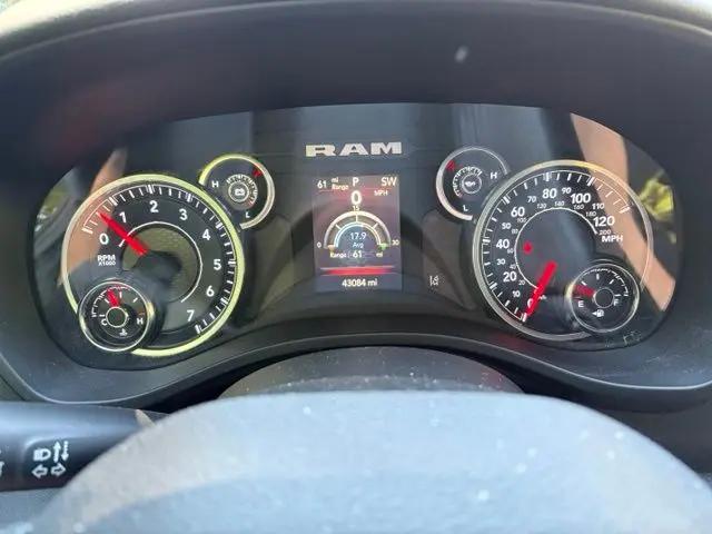 2024 Ram 1500 Big Horn Crew Cab 4x4 57 Box