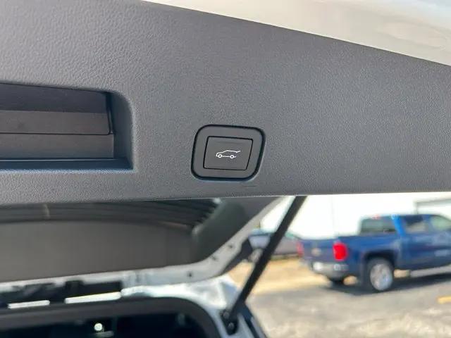 2027 GMC Acadia FWD Elevation