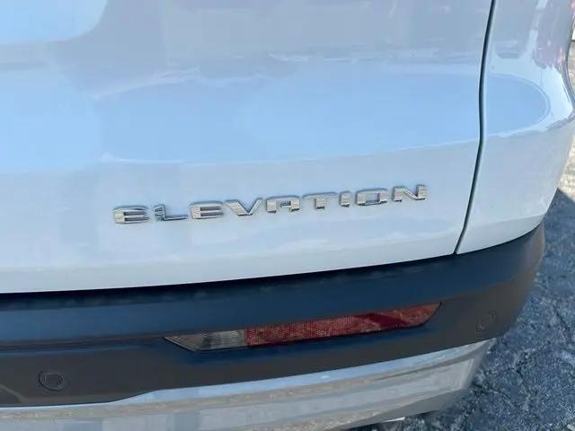 2027 GMC Acadia FWD Elevation