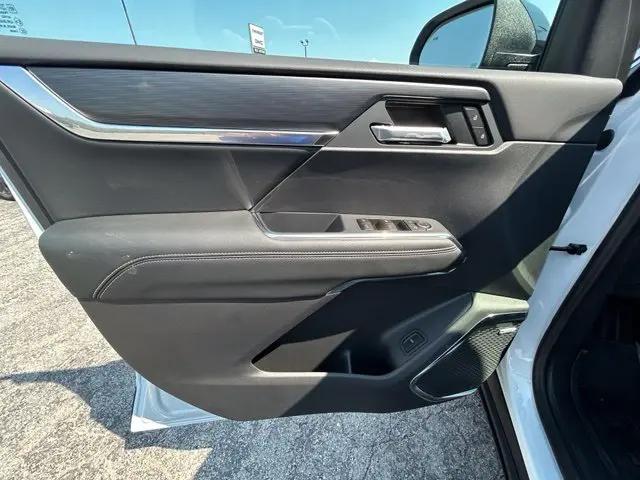 2027 GMC Acadia FWD Elevation